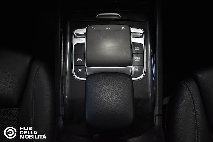 MERCEDES-BENZ B 180 d Automatic Sport